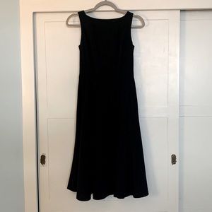 Banana Republic LBD w/pockets!!